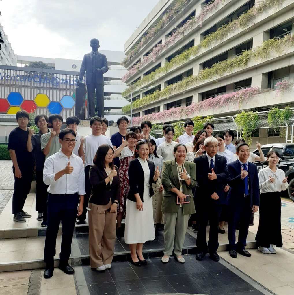 マヒドン大学理学部キャンパスにて